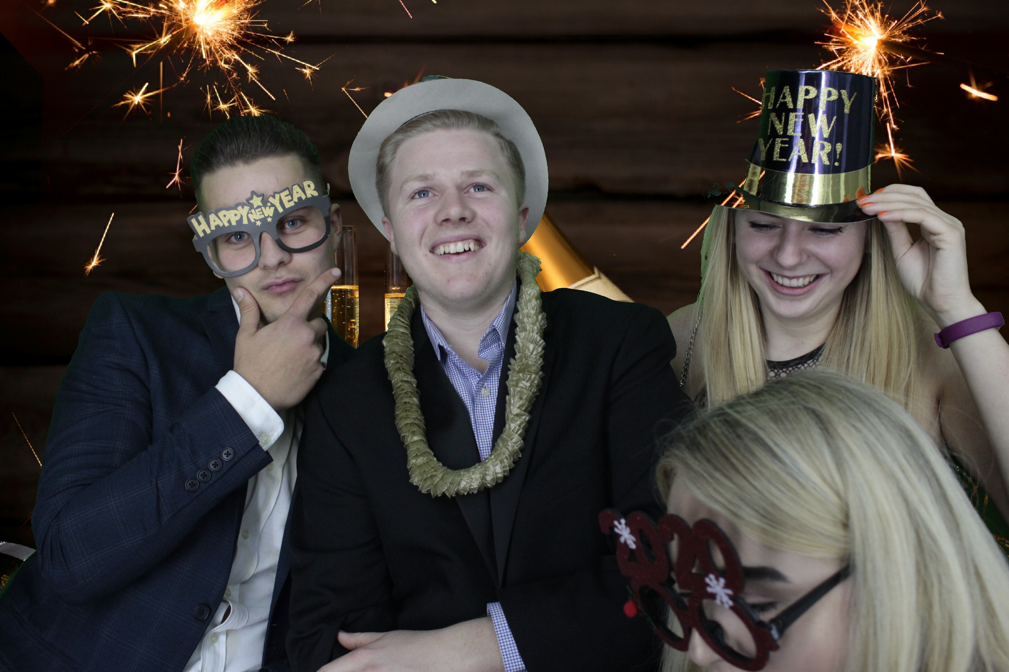 NYE Party | View more photos from the event at gallery.myphotoboothexperience.co.uk/u/MyPhotoBoothExperienceLtd/NYE-Party